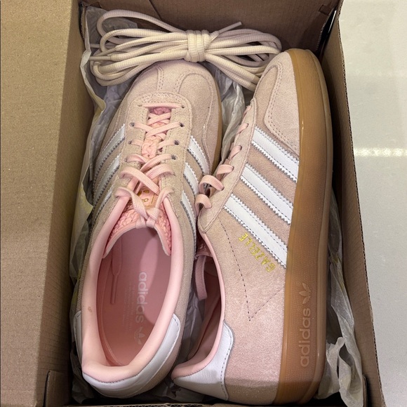 ADIDAS GAZELLE “SANDY PINK GUM" - Picture 14 of 15